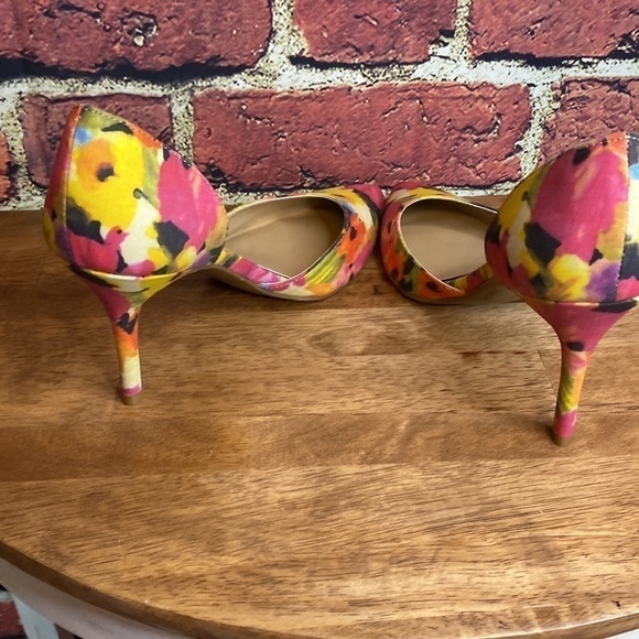 Town Shoes Gomez Vibrant Colourful Floral Sexy Pump Slip On Heels Size 8.5 - Picture 10 of 13